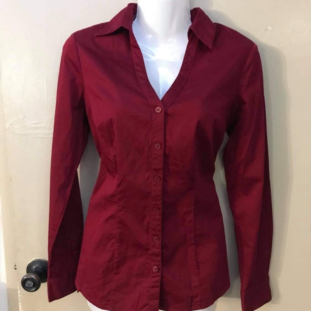 The Limited size small burgundy long sleeve blouse